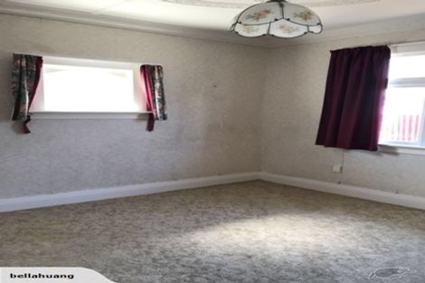 Photo of property in 168 Macandrew Road, South Dunedin, Dunedin, 9012