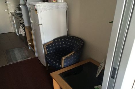 Photo of property in The Imperial Gardens Apartments, 804/135 Hobson Street, Auckland Central, Auckland, 1010