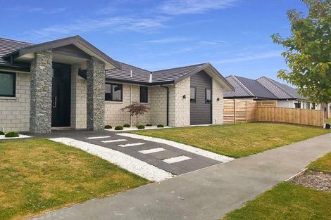 Photo of property in 32 Bill Harvey Drive, Halswell, Christchurch, 8025