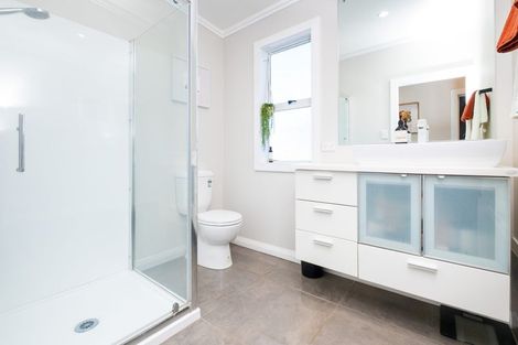 Photo of property in 172 Vigor Brown Street, Napier South, Napier, 4110