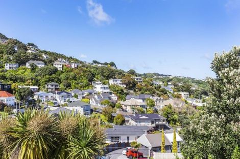 Photo of property in 48 Tio Tio Road, Miramar, Wellington, 6022