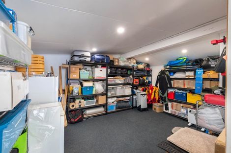 Photo of property in 15 Black Beech Street, Birchville, Upper Hutt, 5018