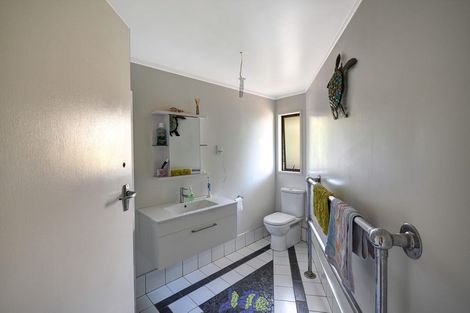 Photo of property in 20 Ellesmere Street, Ravensbourne, Dunedin, 9022