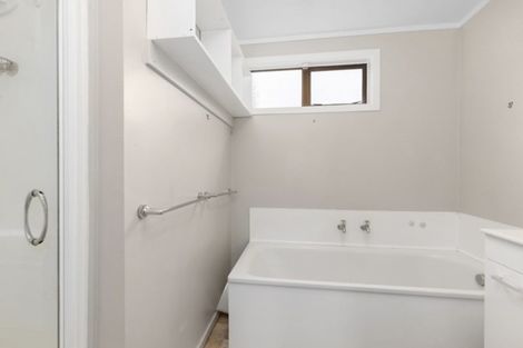 Photo of property in 7 Fenchurch Grove, Stokes Valley, Lower Hutt, 5019