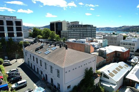 Photo of property in 37 Dowling Street, Dunedin Central, Dunedin, 9016