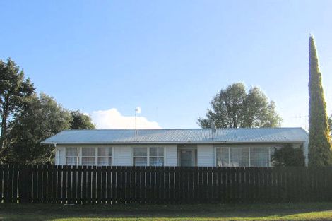 Photo of property in 1 Deanwell Avenue, Deanwell, Hamilton, 3206