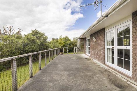 Photo of property in 155 Summerhill Drive, Fitzherbert, Palmerston North, 4410