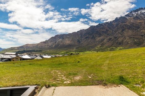 Photo of property in 50 Cunninghams Drive, Jacks Point, Queenstown, 9371