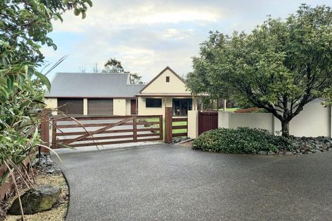 Photo of property in 388 Pine Valley Road, Dairy Flat, Silverdale, 0992