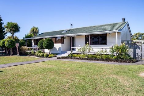 Photo of property in 57 Hayward Road, Ngatea, 3503