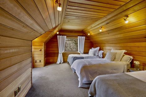 Photo of property in 11 Arrowtown-lake Hayes Road, Lake Hayes, Queenstown, 9371