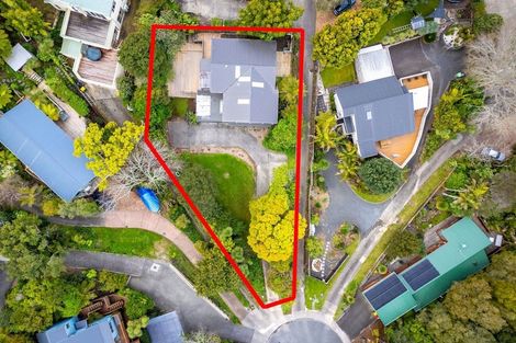 Photo of property in 13 Reynolds Place, Torbay, Auckland, 0630