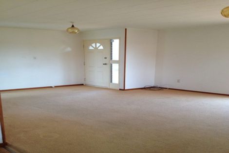 Photo of property in 134 Pigeon Mountain Road, Half Moon Bay, Auckland, 2012