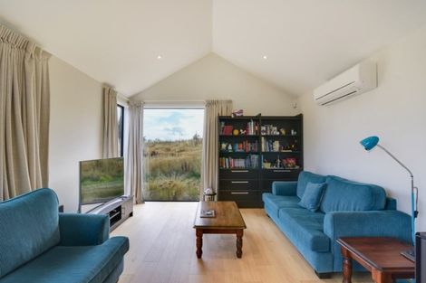 Photo of property in 13 Kotuku Lane, Jacks Point, Queenstown, 9371