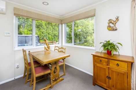 Photo of property in 59 Elmslie Road, Pinehaven, Upper Hutt, 5019