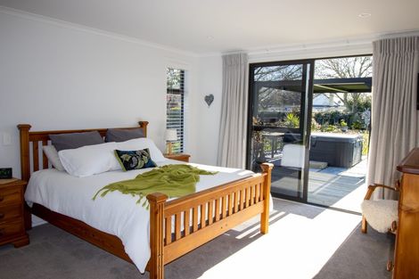 Photo of property in 27 Monarch Park Lane, Leamington, Cambridge, 3432