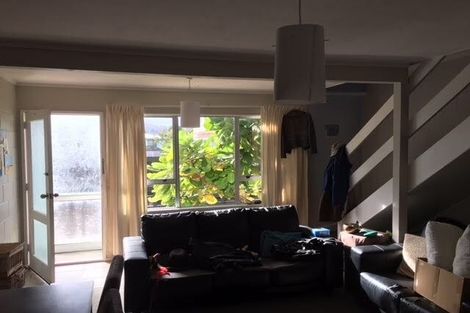 Photo of property in 4/6 Richmond Street, Petone, Lower Hutt, 5012