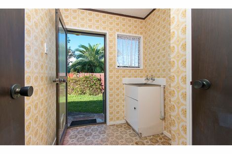 Photo of property in 19c Victoria Avenue, Waiuku, 2123