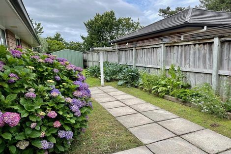 Photo of property in 35 Teal Place, Pyes Pa, Tauranga, 3112