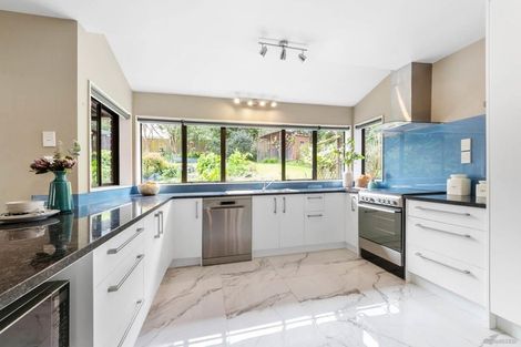 Photo of property in 5 Spears Place, Botany Downs, Auckland, 2010