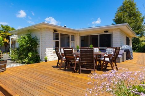 Photo of property in 629 Hawkesbury Road, Hawkesbury, Blenheim, 7272