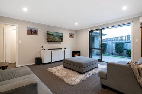 Photo of property in 8 Macloughlin Drive, Te Puke, 3119