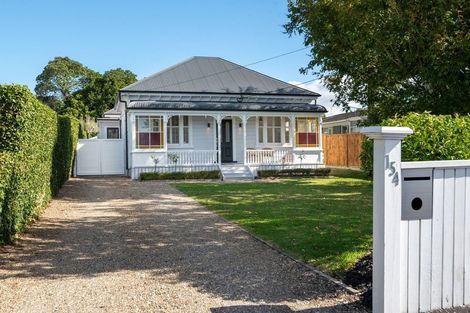 Photo of property in 154 Hinemoa Street, Birkenhead, Auckland, 0626