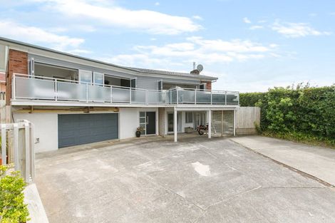 Photo of property in 2 Glenmore Road, Sunnyhills, Auckland, 2010