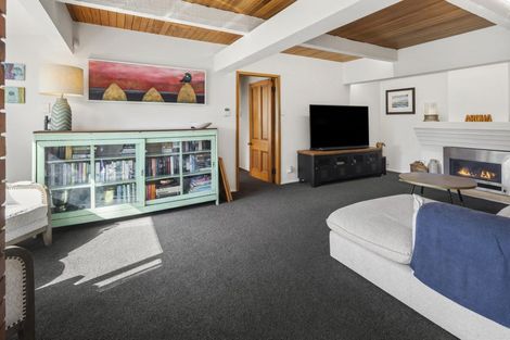 Photo of property in 14 Halswater Drive, Churton Park, Wellington, 6037