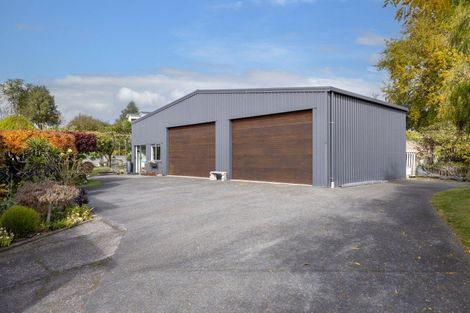 Photo of property in 2 Scenic Heights, Acacia Bay, Taupo, 3330