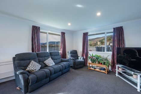 Photo of property in 17 Campari Drive, Richmond, 7020