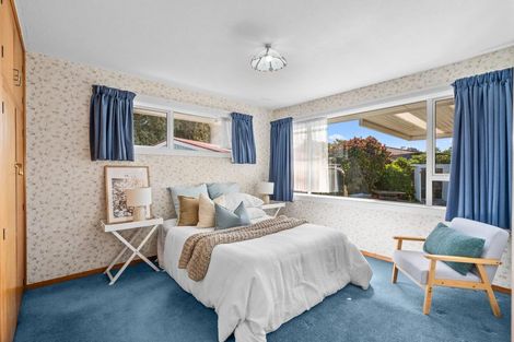 Photo of property in 10 Ron Place, Bishopdale, Christchurch, 8051
