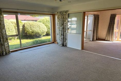 Photo of property in 144 Withells Road, Avonhead, Christchurch, 8042
