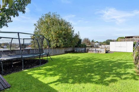 Photo of property in 6 Greenhill Crescent, Pakuranga, Auckland, 2010