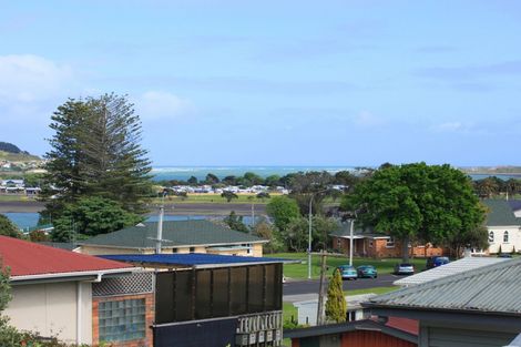 Photo of property in 14 Gilmour Street, Raglan, 3225