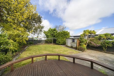 Photo of property in 16 Waldegrave Street, Palmerston North, 4410