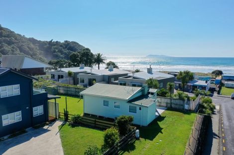 Photo of property in 24 Pacific Road, Waihi Beach, 3611
