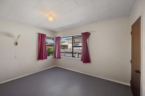 Photo of property in 924 Florence Street, Raureka, Hastings, 4120