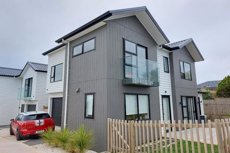Photo of property in 54a Bleakhouse Road, Howick, Auckland, 2014