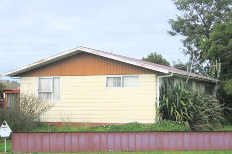 Photo of property in 4 Elmwood Crescent, Pukete, Hamilton, 3200