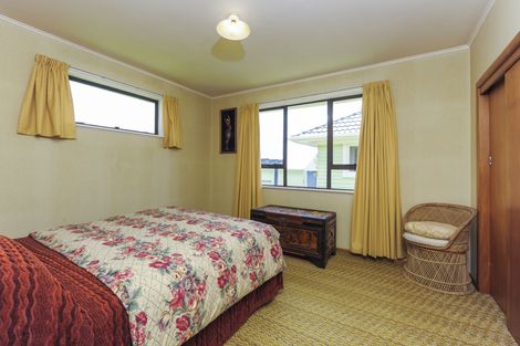Photo of property in 24 Montmere Avenue, Te Atatu Peninsula, Auckland, 0610
