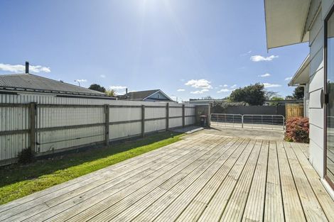 Photo of property in 805a Hastings Street North, Hastings, 4122