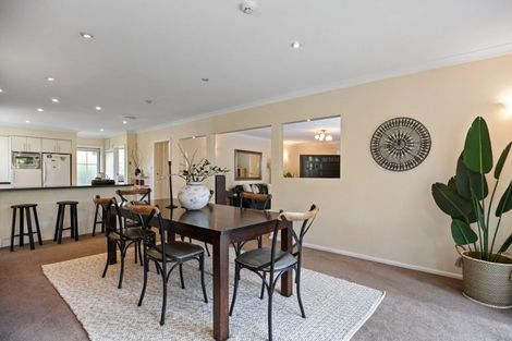 Photo of property in 87 Memorial Avenue, Ilam, Christchurch, 8053