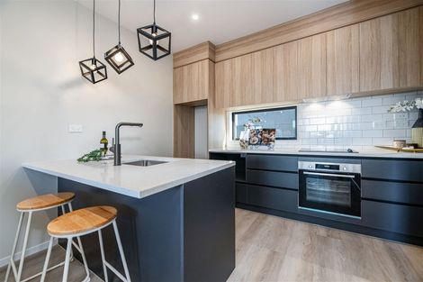 Photo of property in 2/644 Te Atatu Road, Te Atatu Peninsula, Auckland, 0610