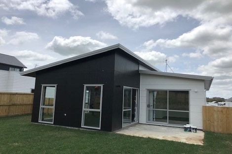 Photo of property in 53 Ridgedale Crescent, Flagstaff, Hamilton, 3210