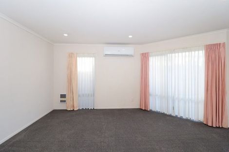 Photo of property in 1/26 The Parade, Bucklands Beach, Auckland, 2012