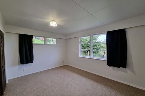 Photo of property in 57 Salford Street, Newlands, Wellington, 6037