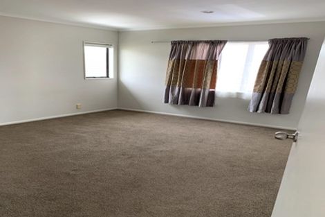 Photo of property in 16 Carrick Glen Avenue, Flat Bush, Auckland, 2019