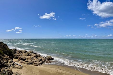 Photo of property in 964 Waianakarua Road, Herbert, 9495