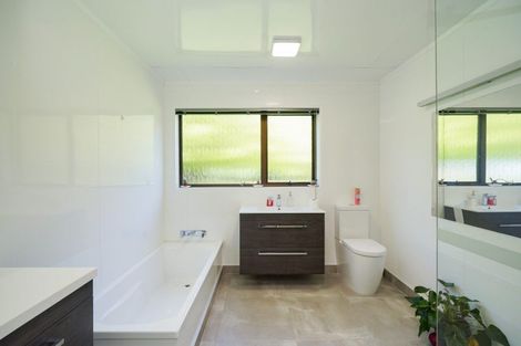 Photo of property in 132 Grant Road, Otatara, Invercargill, 9879